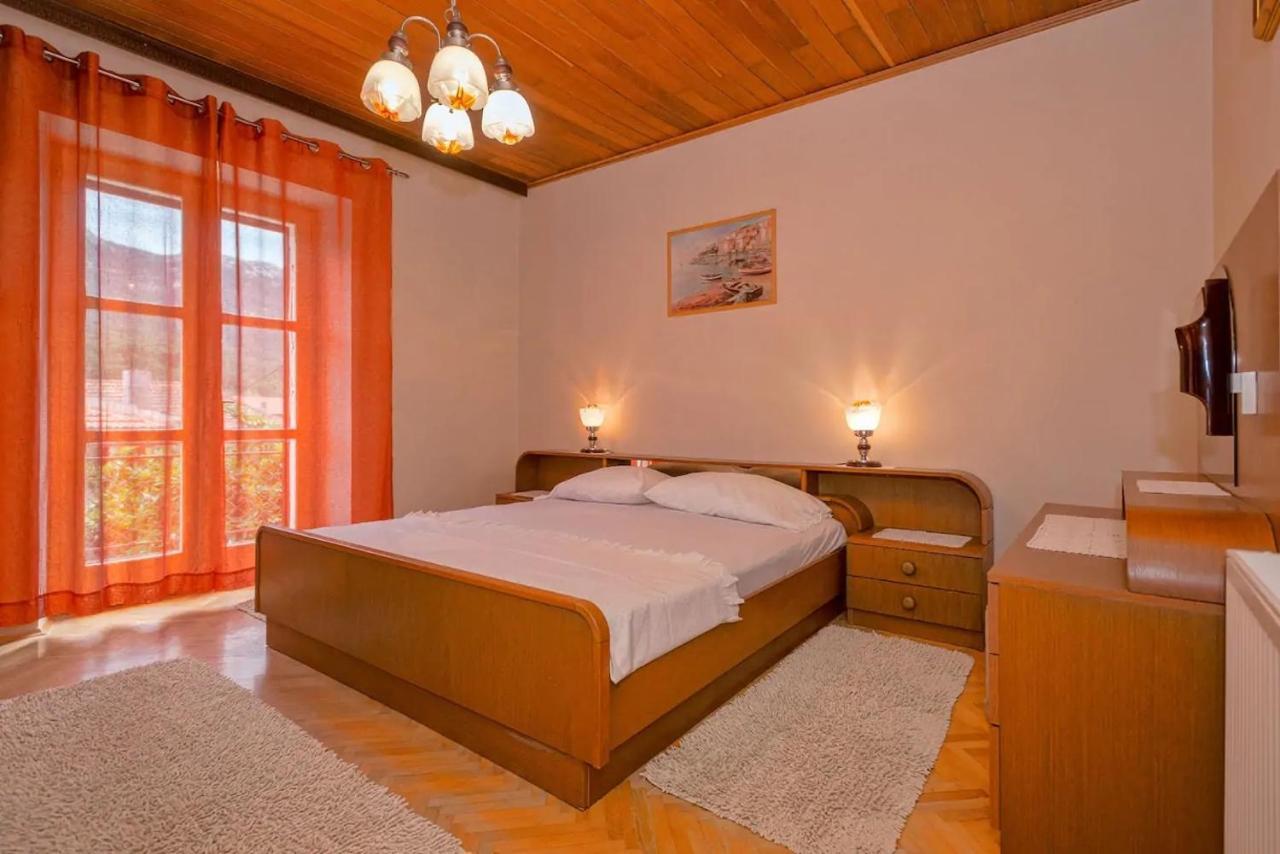 Holiday House With A Parking Space Svirce, Hvar - 17682 Vrbanj Esterno foto